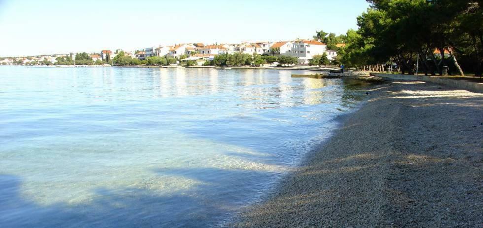 Lara Apartmán